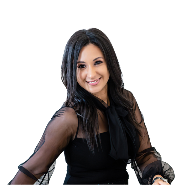 Roxy Soto, REALTOR® | Broker Associate