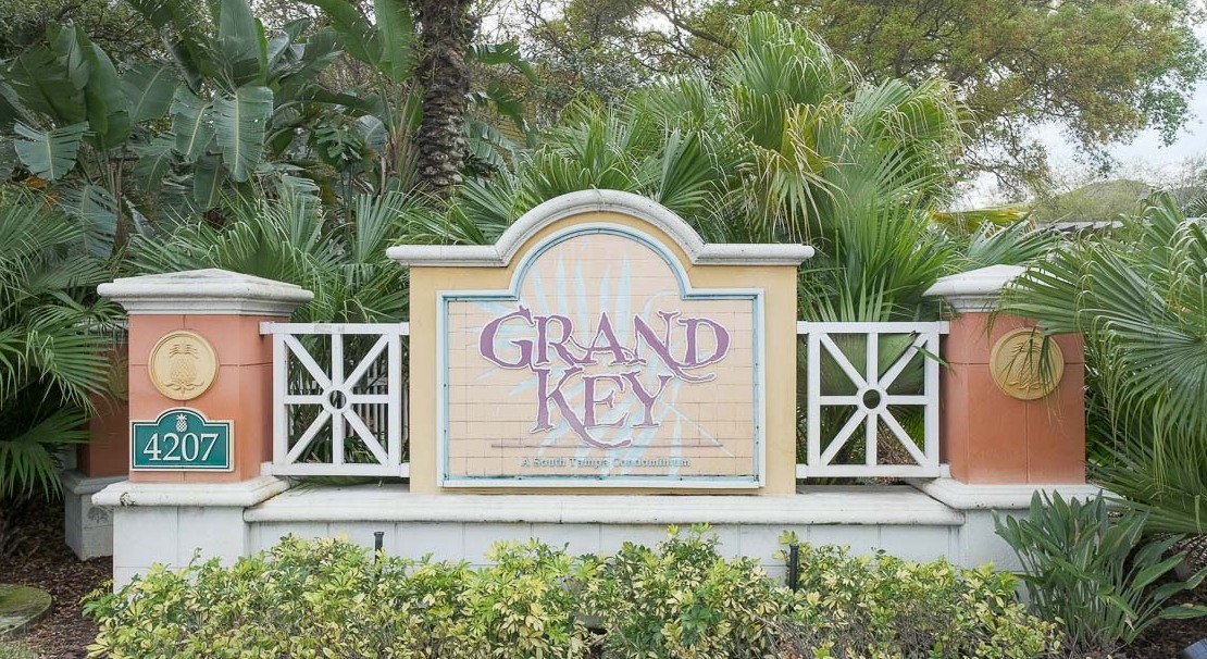 Grand Key, Fair Oaks-Manhattan Manor, Florida Condos for Sale in Tampa