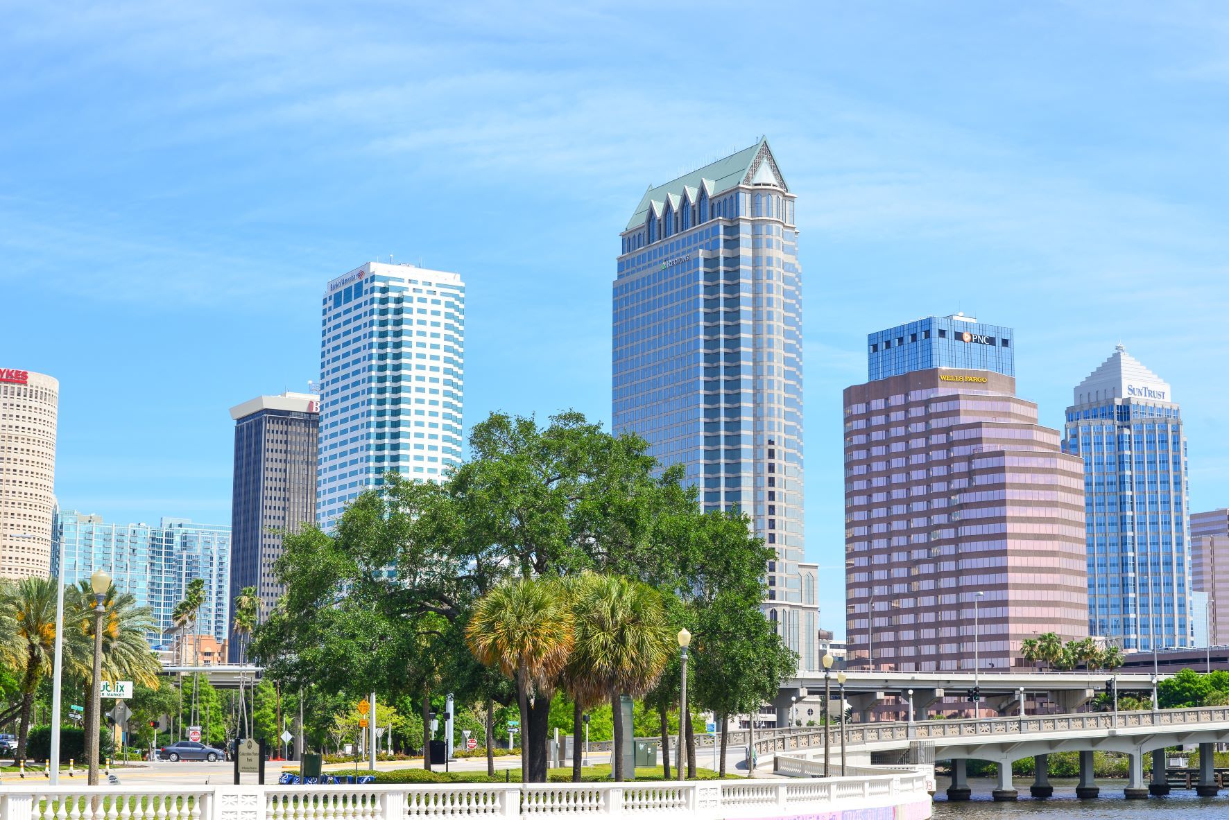 Buying a House In Tampa: Is 2022 a Good Time to Buy?
